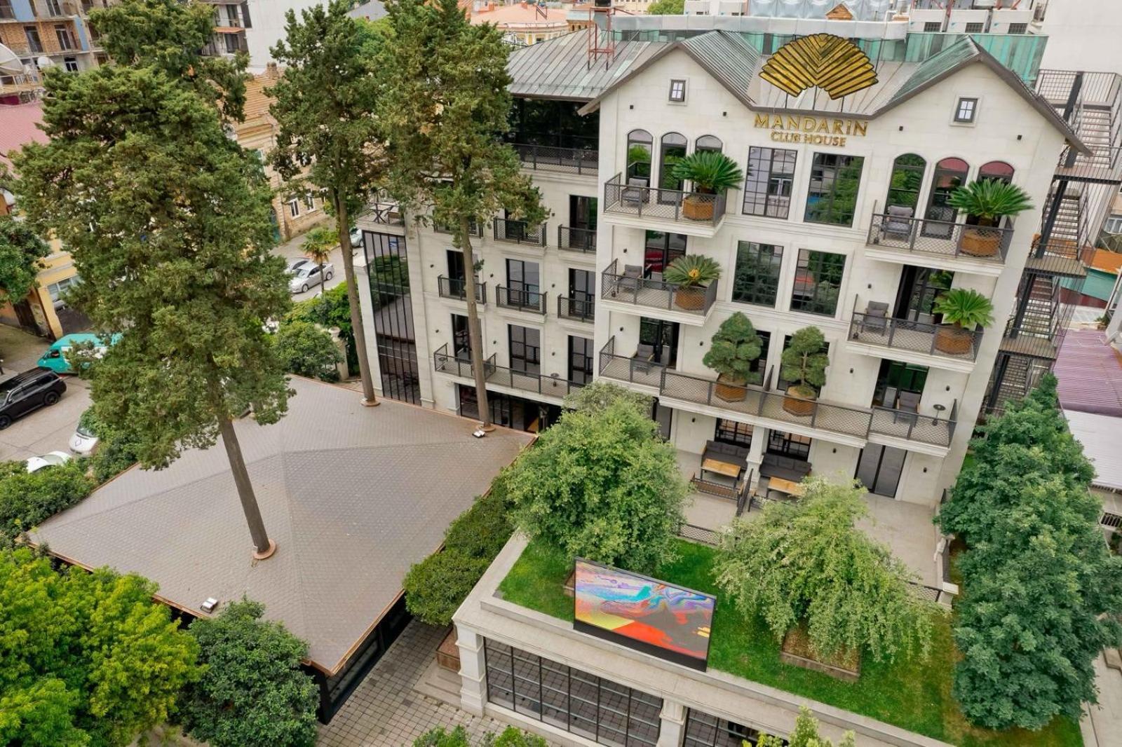 Mandarin Club House Hotel Batumi Exterior photo